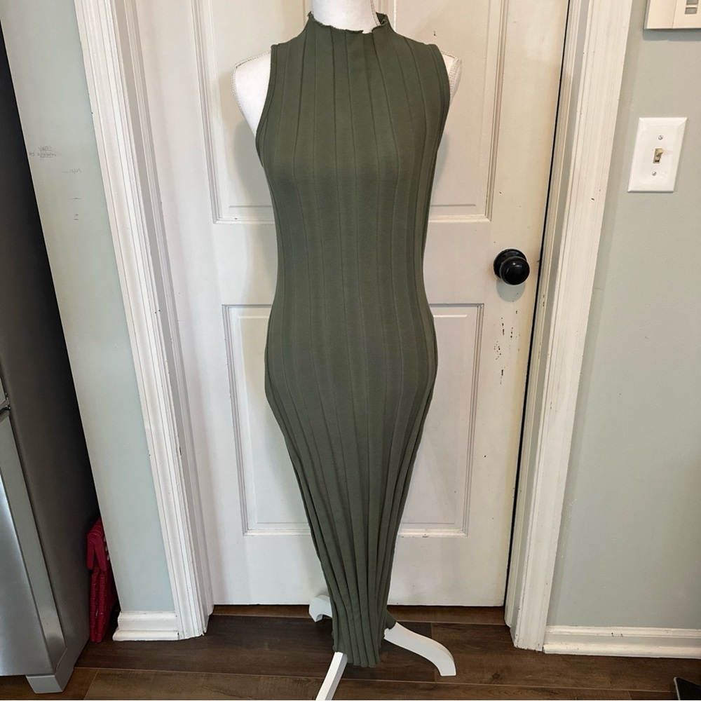 Stateside Women's Small Moss Green Mock‎ Neck Sleeveless Midi Dress made in USA